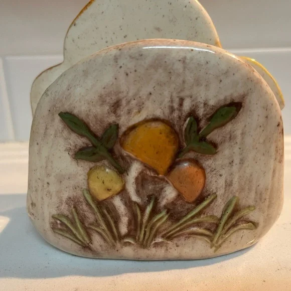 Vintage VTG Signed 1970’s Antique Arnel's Mushroom
Napkin Holder - Picture 5 of 6